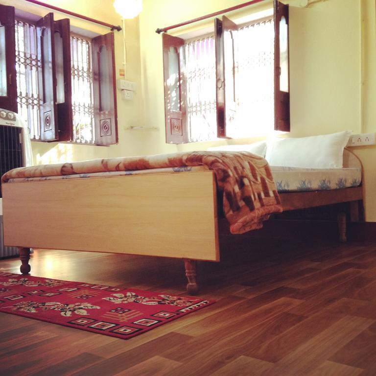 Paradise Inn Guest House Varanasi Eksteriør billede